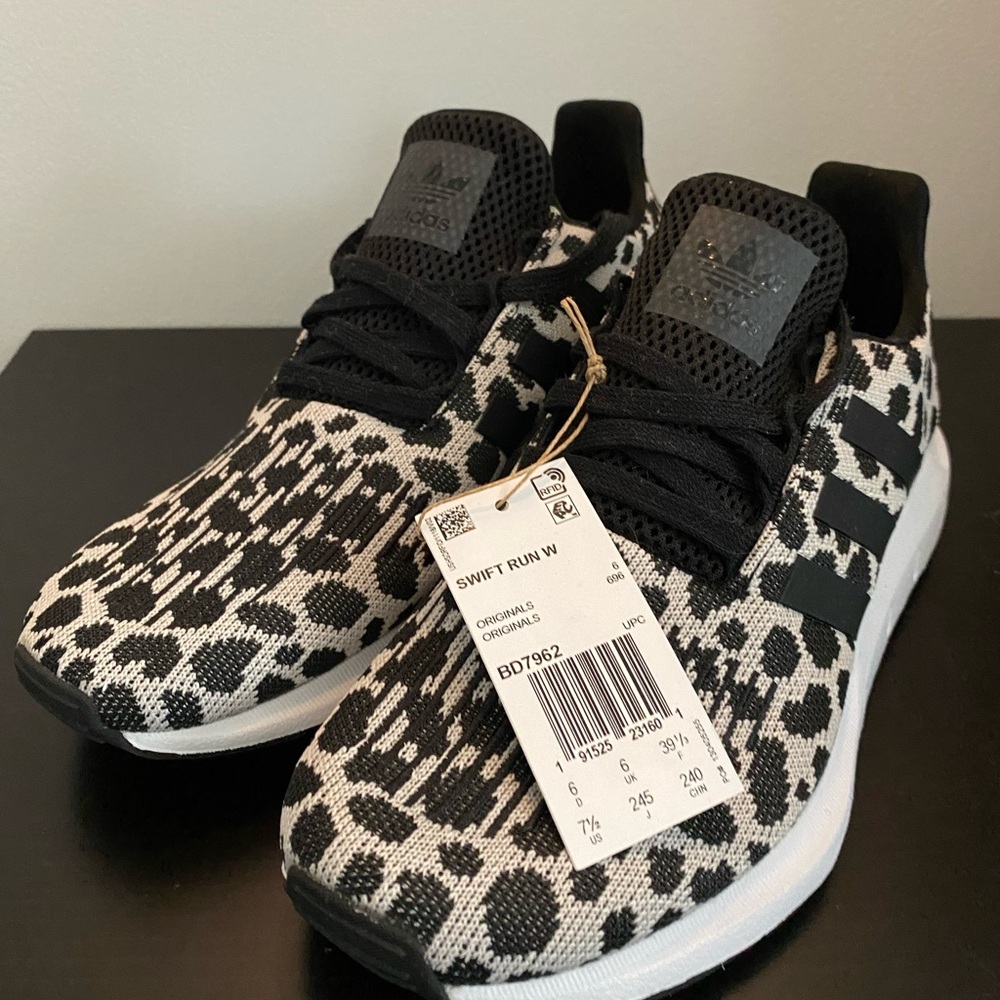 Adidas Swift Cheetah shoes 7.5 NEW with tags